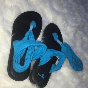 Sanuk sandals